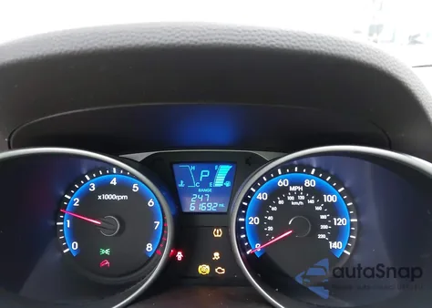 2015 Hyundai Tucson Gls z USA, uszkodzony, nr VIN KM8JT3AF0FU108387